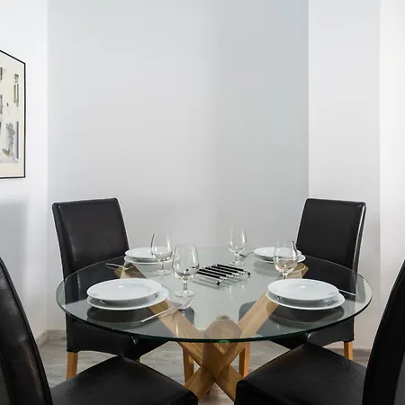 Vakantiehuis Ground Floor Na *