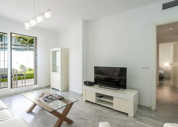 Casa vacanze Ground Floor Na